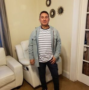 Meet your Posher, Arnoldo